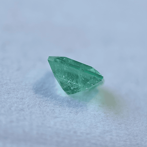 Esmeralda colombiana AIG-1.16ct-6.33x6.21x4.50mm  2