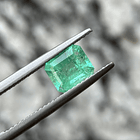 Esmeralda colombiana AIG-2.53ct-9x7.96x5.39mm 1