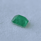 Esmeralda colombiana AIG-0.92ct-6.88x5.43x3.72mm 3