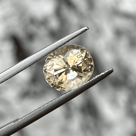 Topacio imperial-3.89ct-9.3x7.9x7.1mm