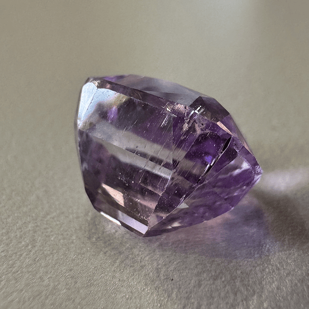 Kuznita rosa VIP-8.25ct-11.7x9.2x8.8mm 3