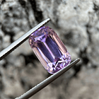 Kunzita-7.70ct-13.7x8.6x7.4mm 1