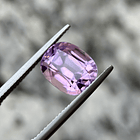 Kunzita-6.40ct-11.4x9.2x8mm 1