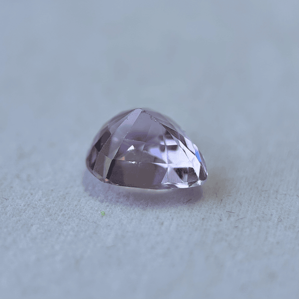 Kunzita-6.79ct-12.6x11x7.5mm 2