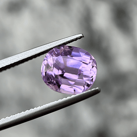 Kunzita-5.85ct-10.1x8.7x8.5mm