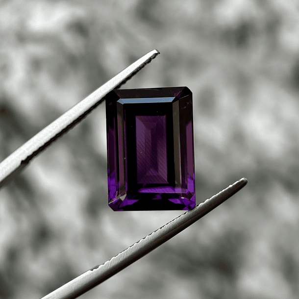 Amatista morada Merlot-9.60ct-13.8x9.9x8.2mm 3