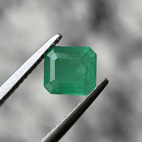 Esmeralda-1.25ct-6.6x6.1x3.8mm