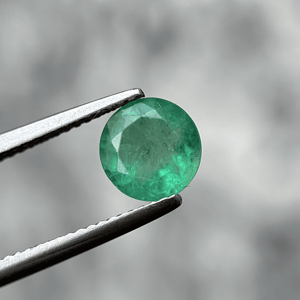 Esmeralda-1.58ct-7.1x5mm 1