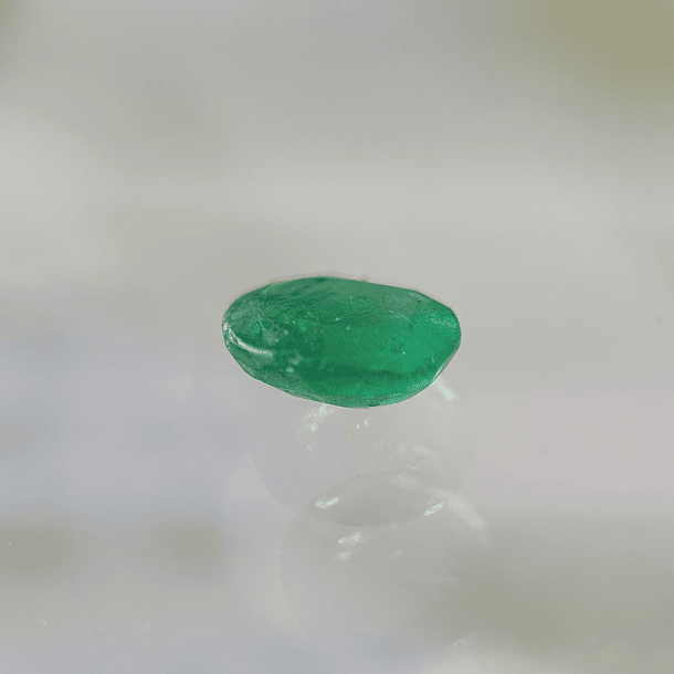 Esmeralda-1.60ct-8.4x6.9x3.6mm 4