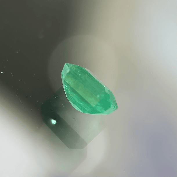 Esmeralda-1.50ct-7.3x6.1x4.3mm 3