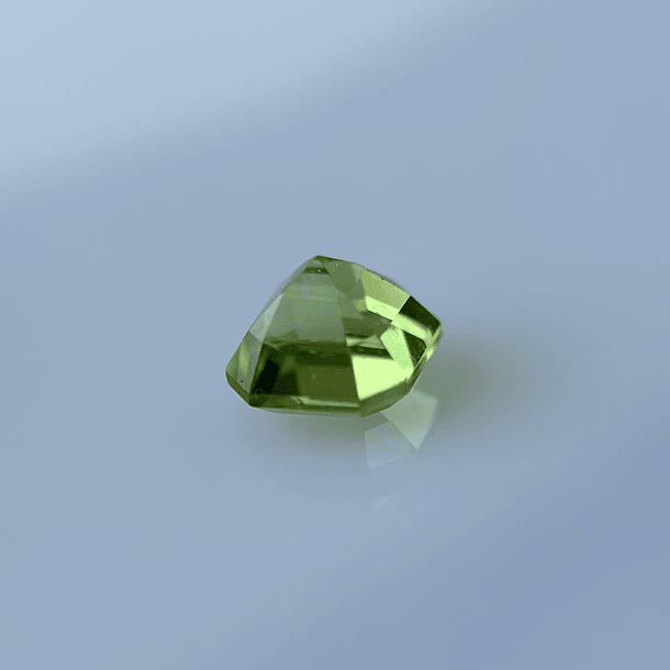 Peridoto-1.60ct-6x6mm 2