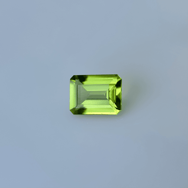 Peridoto-1.40ct-8x6x3.5mm 1