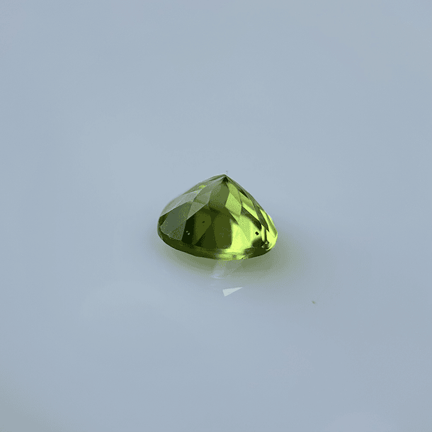 Peridoto-2.80ct-8.8x8.5x5.6mm 3
