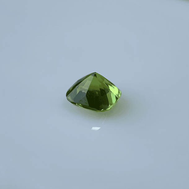 Peridoto-2.40ct-7.1x7.1x5.5mmm 3