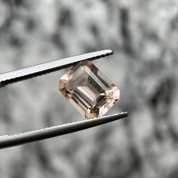 Morganita-2.30ct-9.7x7.4x4.7mm 1