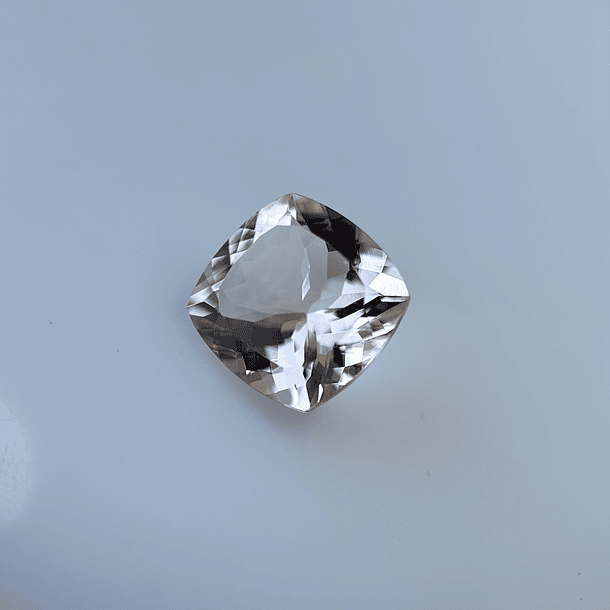 Morganita-2.95ct-9x9x5.4mm 1