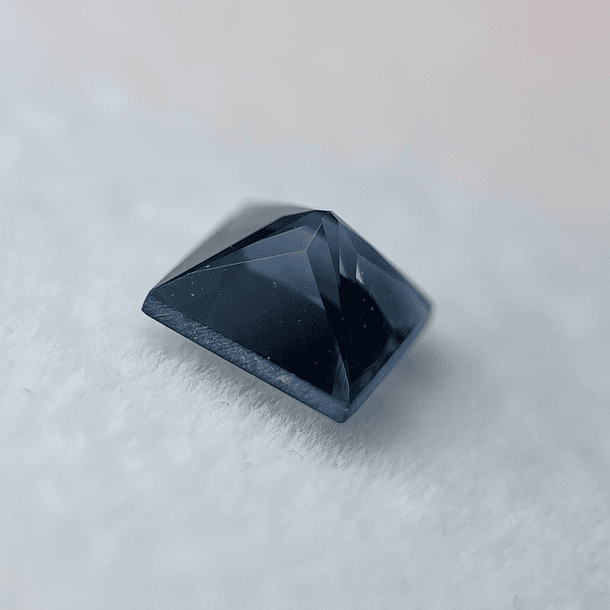 Topacio London blue-2.47ct-7x7mm- COPIAR 2