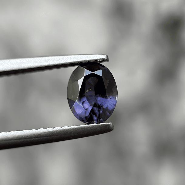 Espinela-0.96ct-6.5x5.2x3.5mm 1