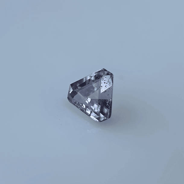 Espinela-0.89ct-5.5x5.2x4.1mm 1