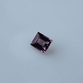 Espinela-0.56ct-4.7x4.1x2.8mm