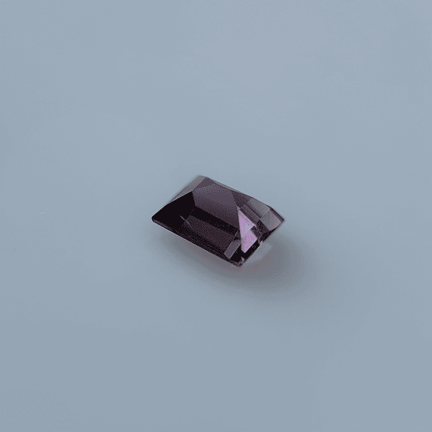 Espinela-0.56ct-4.7x4.1x2.8mm 3