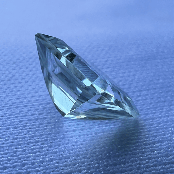 Aguamarina-1.65ct-8x6mm 3