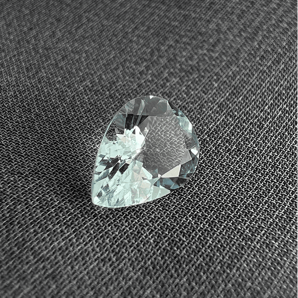 Aguamarina-1.80ct-10x7mm 1