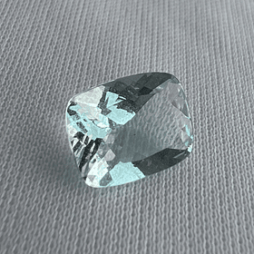 Aguamarina-1.85ct-8.7x6.7x4.9mm