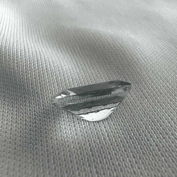 Aguamarina-1.85ct-8.7x6.7x4.9mm 4