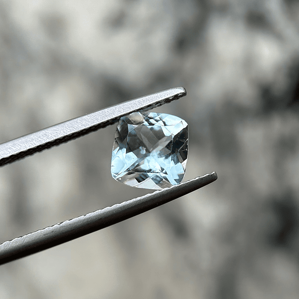 Aguamarina-2.70ct-9x8.9x5.2mm 1