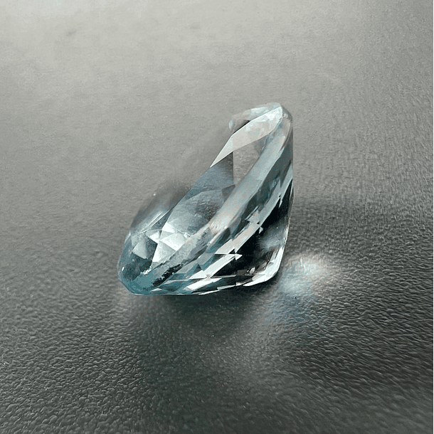 Aguamarina-3.80ct-11x8.6x6.6mm 3