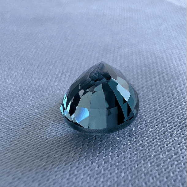 Topacio london blue-7.15ct-13.9x10.1x6.5mm 2