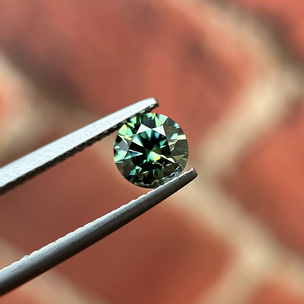 Moissanita rainbow blue GRA-0.80ct-6mm 1