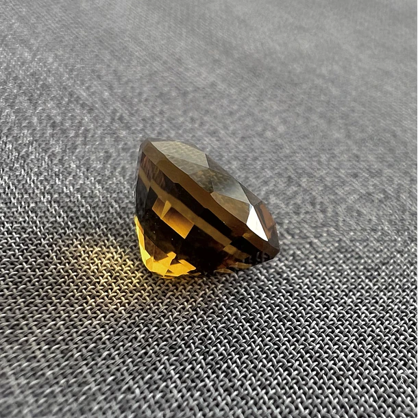 Citrino cognac-2.70ct-10x8.2x6mm 3