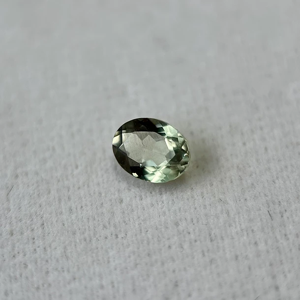 Alexandrita-0.65ct-5.8x4.3x2.6mm 1