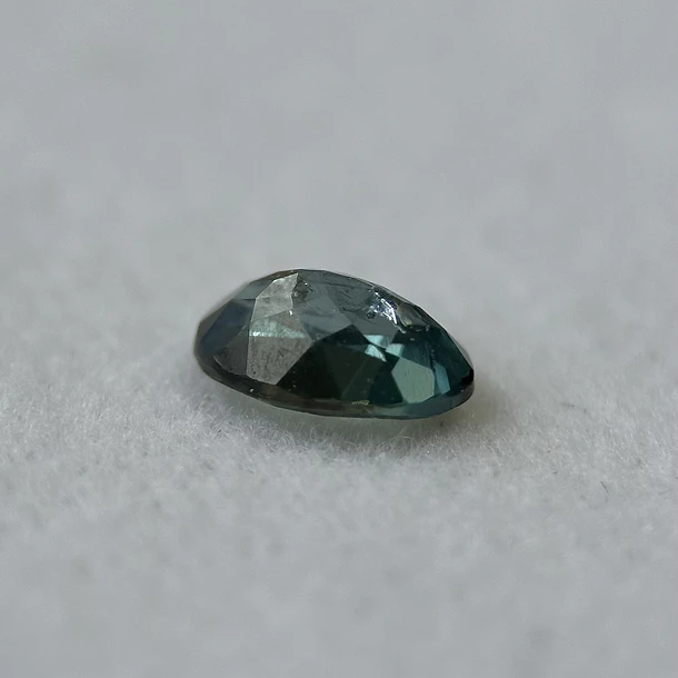 Alexandrita-0.40ct-5.3x3.4x2.2mm 2