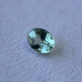 Alexandrita-0.50ct-5.2x4.1x2.8mm
