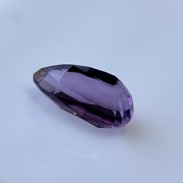 Amatista-5.20ct-15x8x7.2mm 2