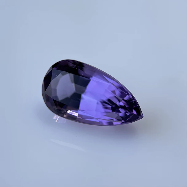 Amatista-5.20ct-15x8x7.2mm 1