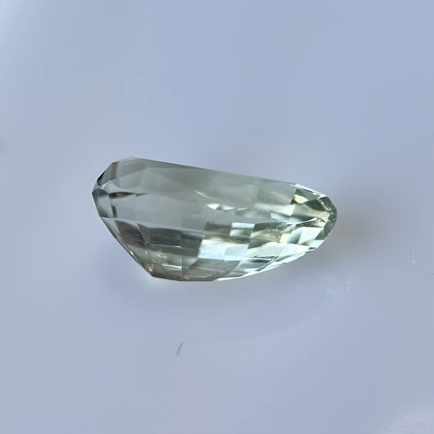 Amatista verde-5.065ct-15x8.1x7.2mm 3