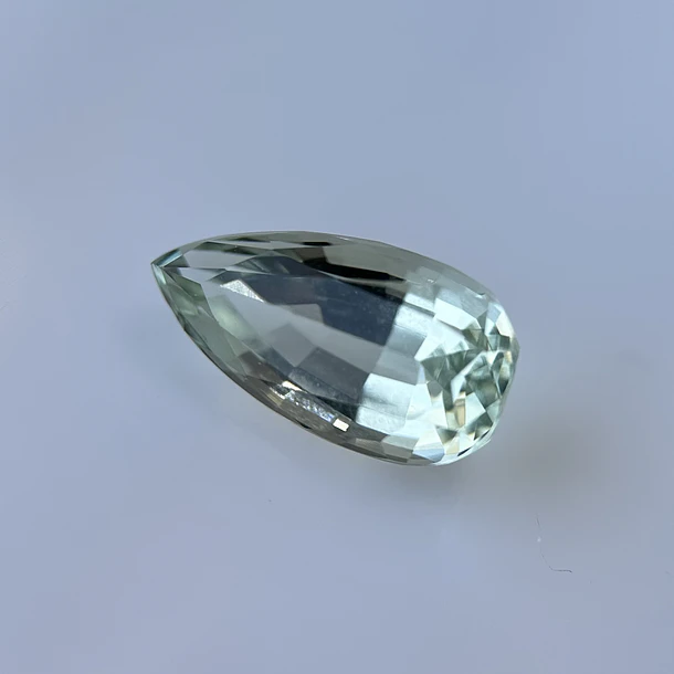 Amatista verde-5.065ct-15x8.1x7.2mm 1