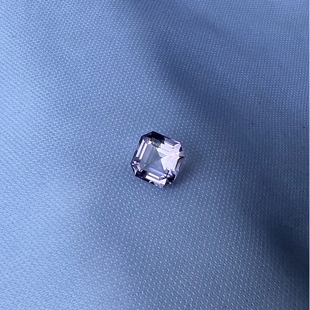 Cuarzo lavanda-1.805ct-7x7mm 1