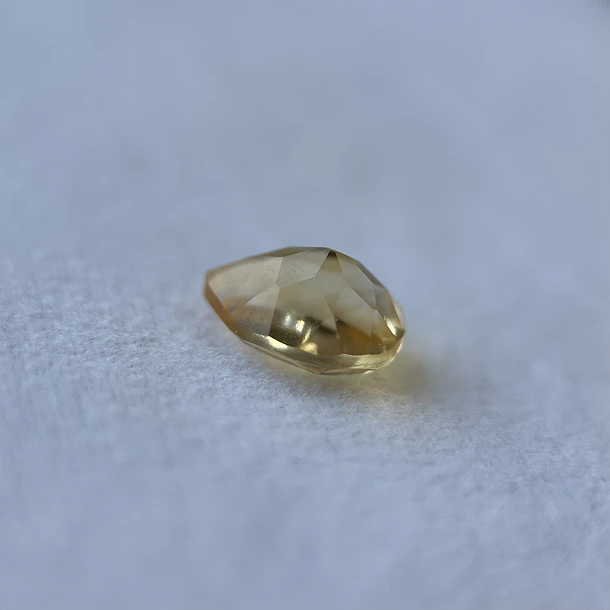 Citrino-1.85ct-9.1x6.9x5mm 3