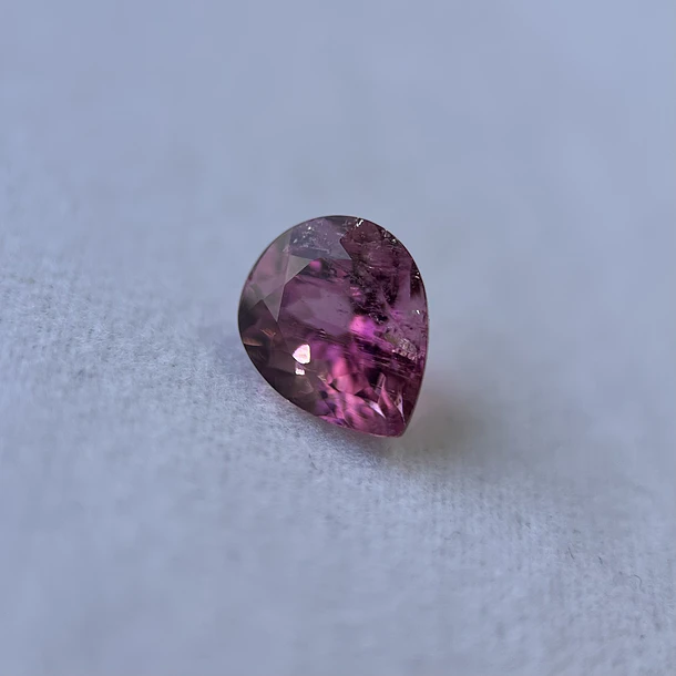 Turmalina-2.45ct-9x7.4x5.6mm 1