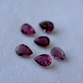 Turmalina-0.675ct-7x5mm