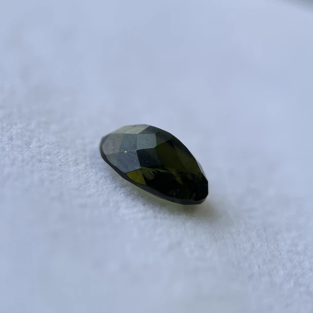 Turmalina-1.85ct-9.2x6.3x4.2mm 2