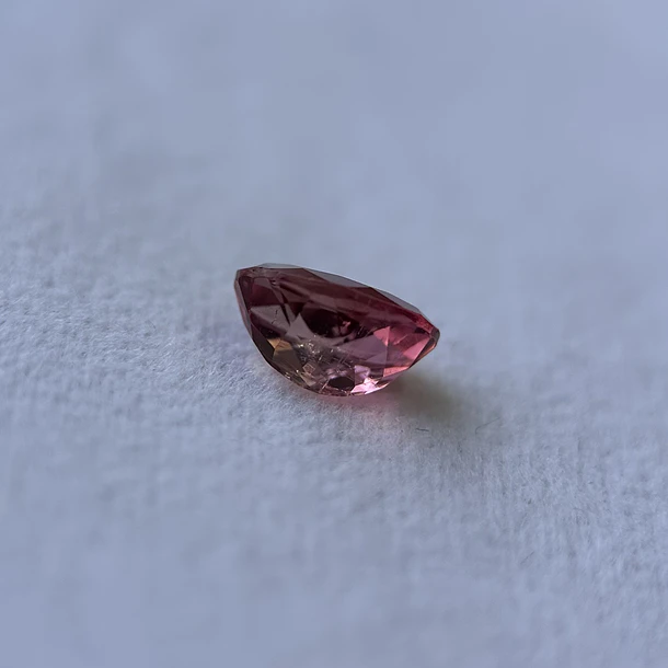 Turmalina-1.15ct-7.7x5.2x4mm 2