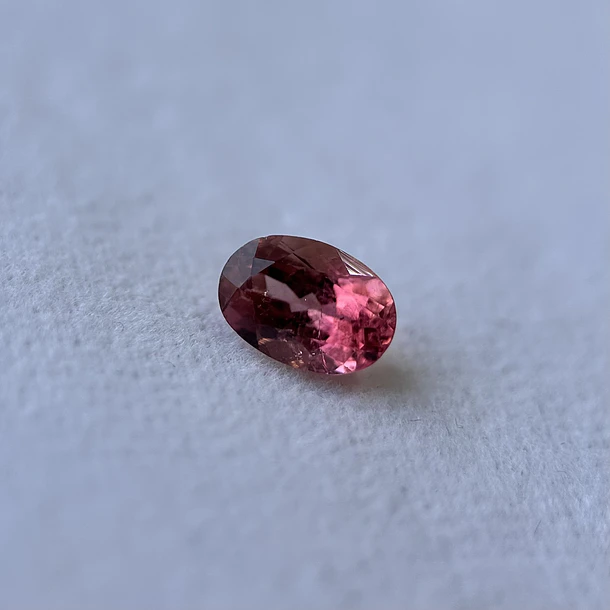 Turmalina-1.15ct-7.7x5.2x4mm 1