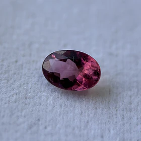 Turmalina-0.35ct-6.3x4.2x2.9mm