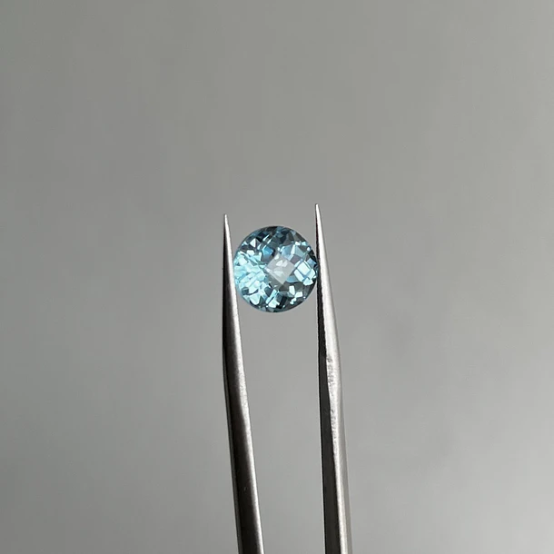 Topacio azul-5.10ct-10.1x7mm 1